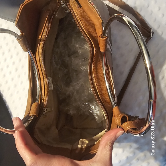 Plaid Handbag - Brown and Cream - Picture 10 of 16